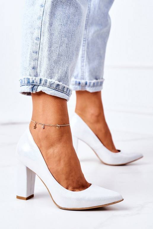 Strieborné saténové topánky