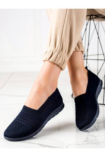 Klasické slip-on topánky... 2
