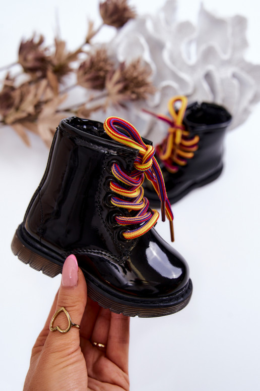 Detské čižmy s lakovým efektom v...