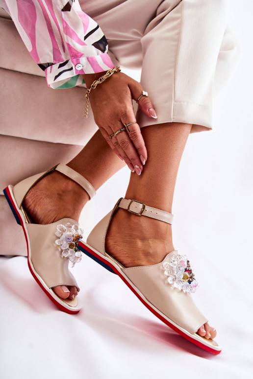 Sandále s ornamentami Nevassa