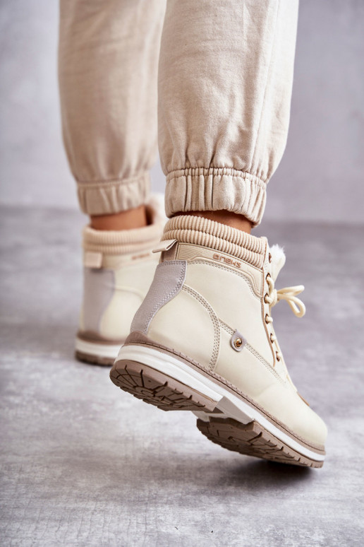 Teplé čižmy béžovej farby Liv Teplé čižmy béžovej farby Liv