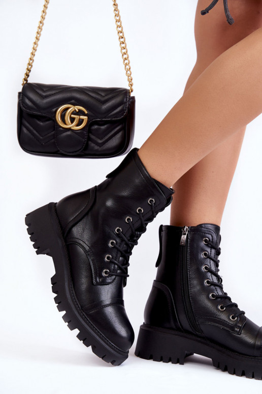 Dámske zateplené čierne čižmy Dámske zateplené čierne čižmy