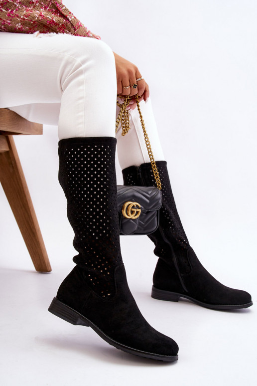 Semišové dlhé čižmy čiernej farby... Semišové dlhé čižmy čiernej farby...