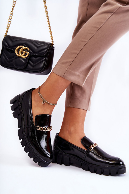 lakované čižmy s retiazkami v čiernej... lakované čižmy s retiazkami v čiernej...