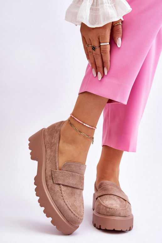 Mokasíny v béžovej semišovej farbe...