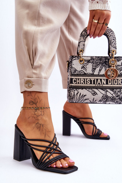 kópia šľapiek na podpätku s... kópia šľapiek na podpätku s...