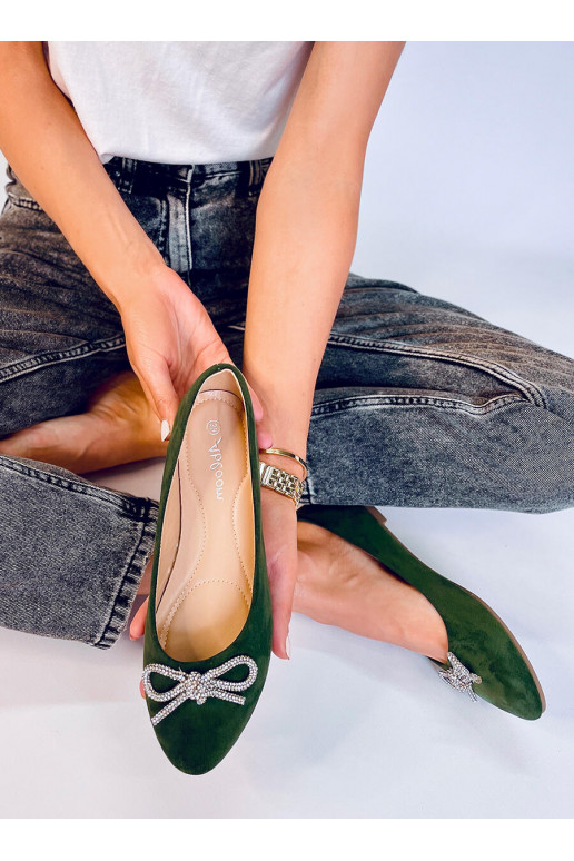 Balerínky s prednou časťou v...