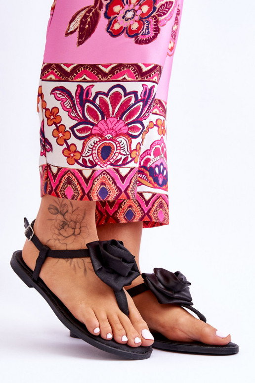 šľapky v čiernej farbe Carisma