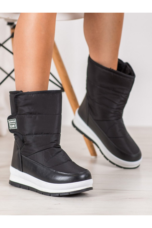 Čierne snehule s lepiacim zapínaním... Čierne snehule s lepiacim zapínaním...