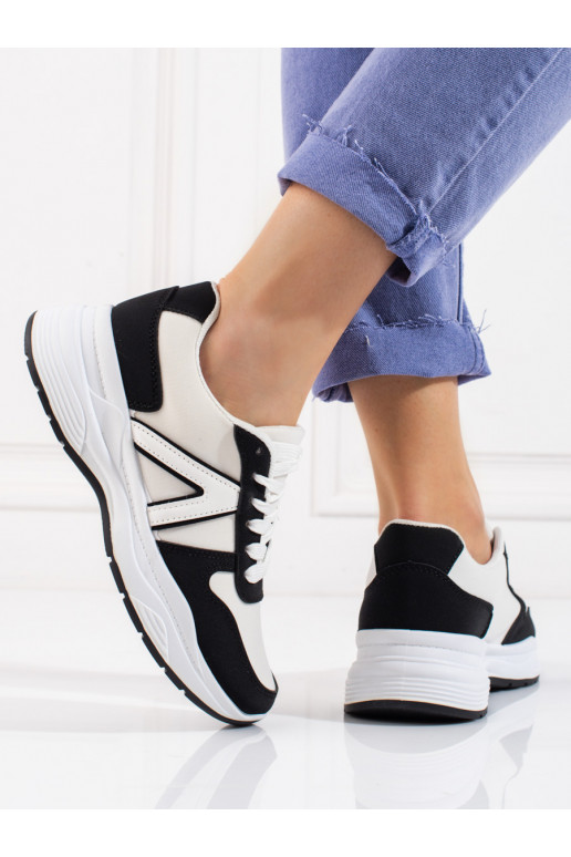 Športová obuv v bielej farbe Shelovet Športová obuv v bielej farbe Shelovet