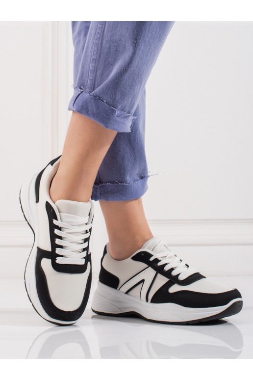 Športová obuv v bielej farbe Shelovet Športová obuv v bielej farbe Shelovet