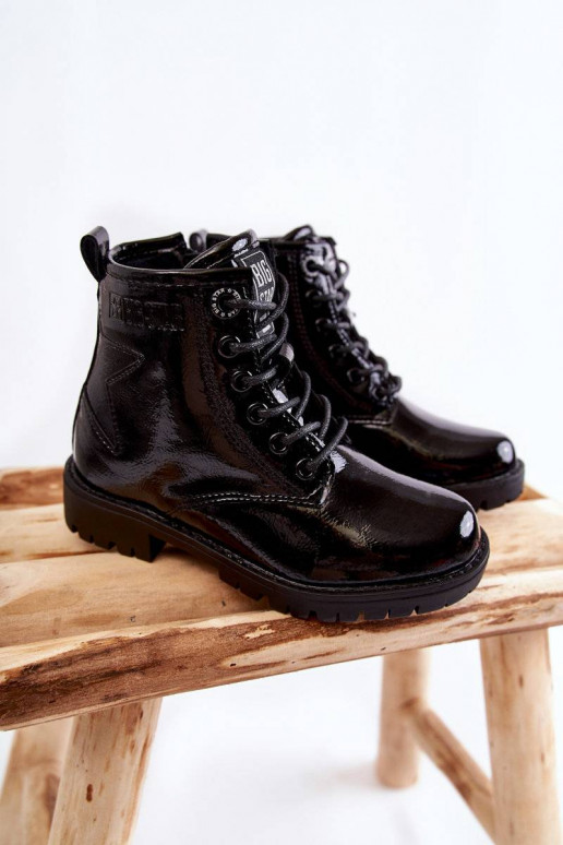 Detské vyteplené čižmy s efektom laku... Detské vyteplené čižmy s efektom laku...