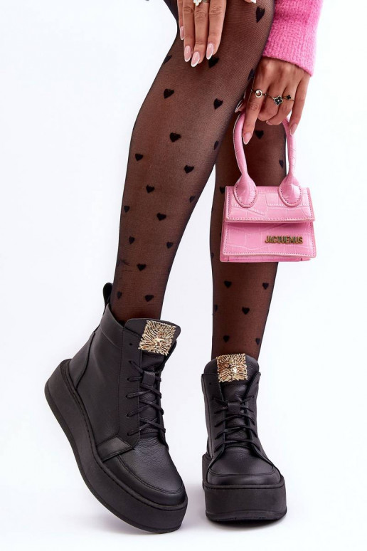 Šnurovacie členkové čižmy v čiernej... Šnurovacie členkové čižmy v čiernej...