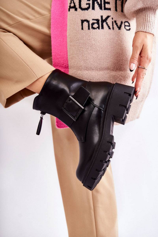 Teplé čižmy na zips v čiernej farbe... Teplé čižmy na zips v čiernej farbe...