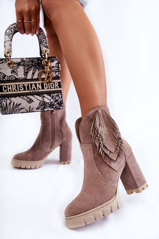 Semišové topánky na platforme vo... Semišové topánky na platforme vo...