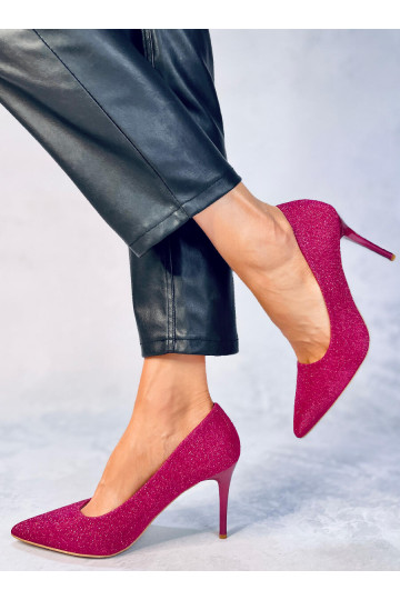 Topánky na vysokom podpätku...