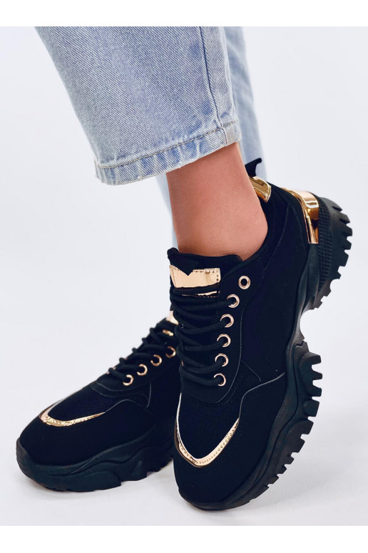 Topánky športového štýlu v čiernej...