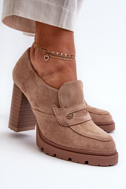 Topánky vyrobené z ekologického... Topánky vyrobené z ekologického...