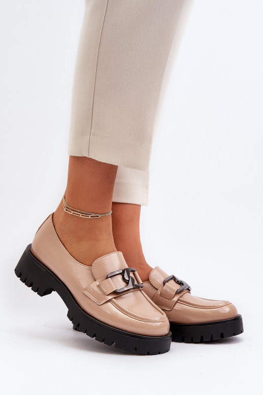 Lakované mokasíny béžovej farby Santtes Lakované mokasíny béžovej farby Santtes