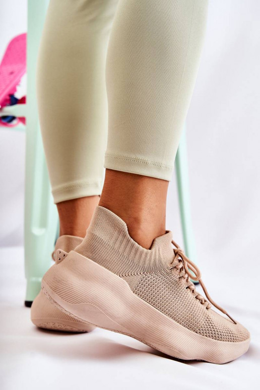 Športová obuv modelu odolnosti v... Športová obuv modelu odolnosti v...