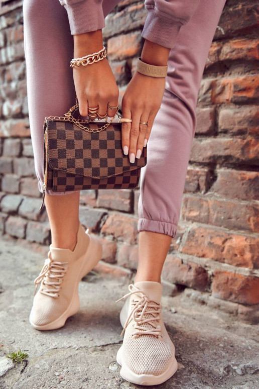 Športová obuv modelu odolnosti v... Športová obuv modelu odolnosti v...