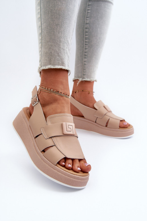 Béžové sandále na platforme... Béžové sandále na platforme...