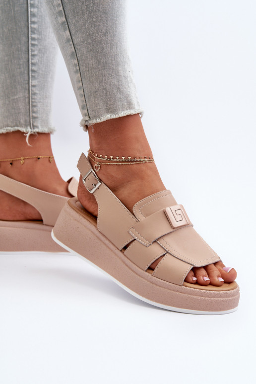 Béžové sandále na platforme... Béžové sandále na platforme...