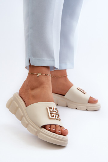 Kožené papuče Vinceza...