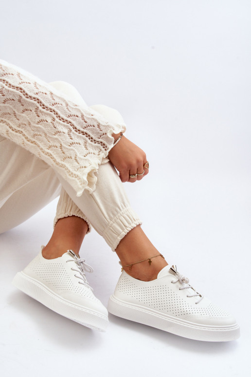 Ležérne topánky v bielej farbe Unassemia Ležérne topánky v bielej farbe Unassemia