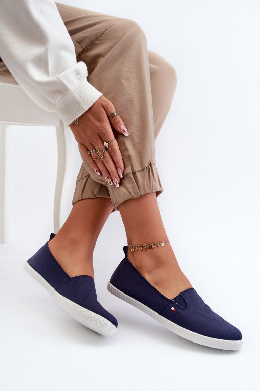 Tenisky na voľný čas Slip-On... Tenisky na voľný čas Slip-On...