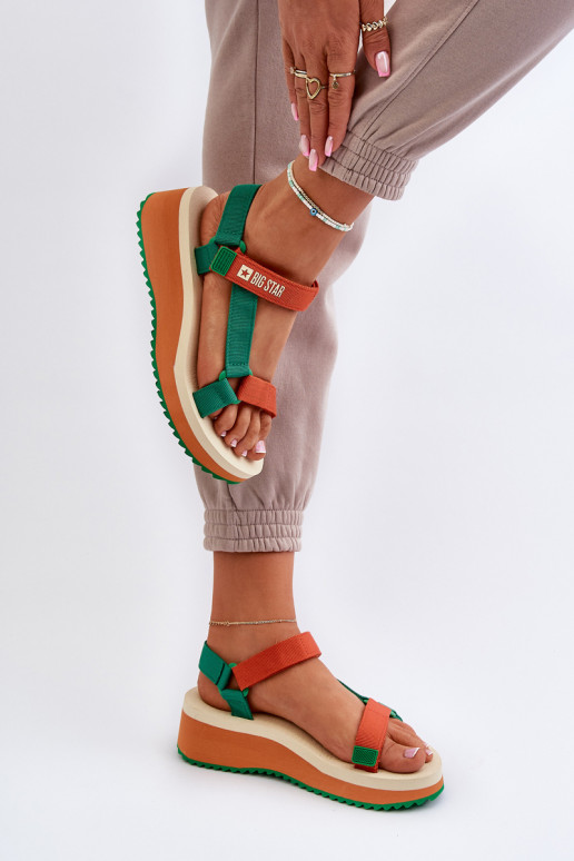 Dámske sandále na platforme v... Dámske sandále na platforme v...