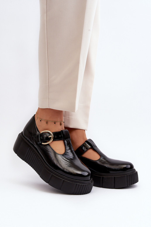 Lakované topánky na platforme v... Lakované topánky na platforme v...