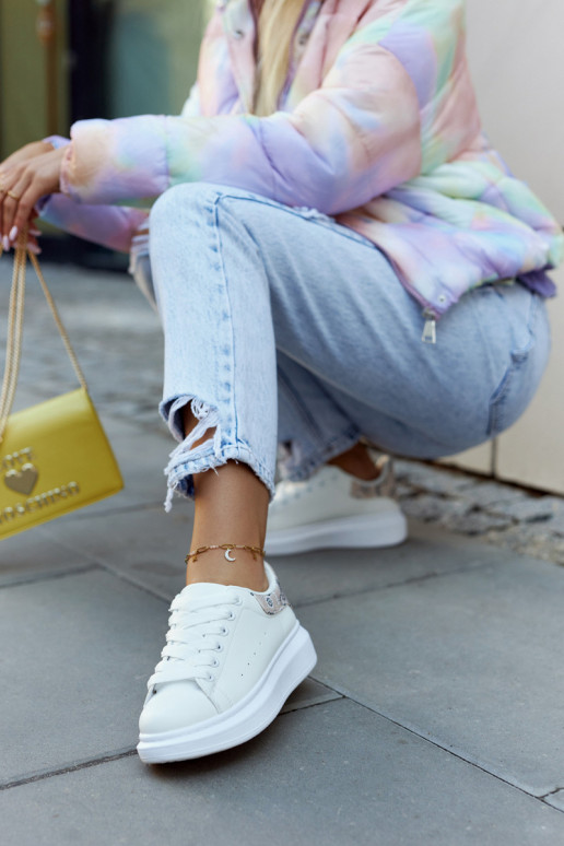 Klasický model topánok športového...