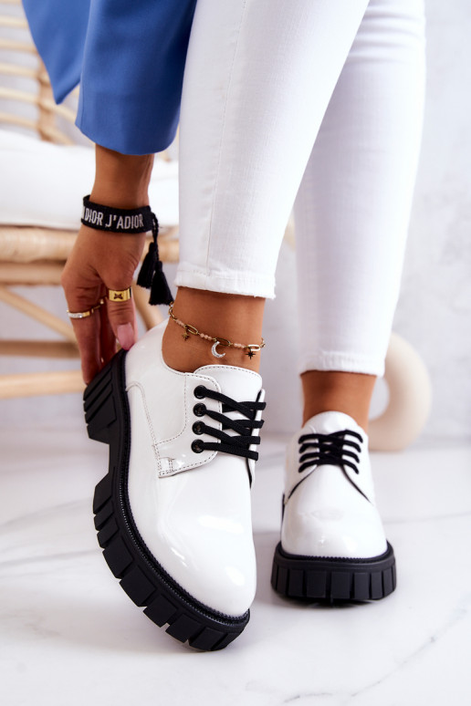 Módne topánky s lakovým efektom La.Fi... Módne topánky s lakovým efektom La.Fi...