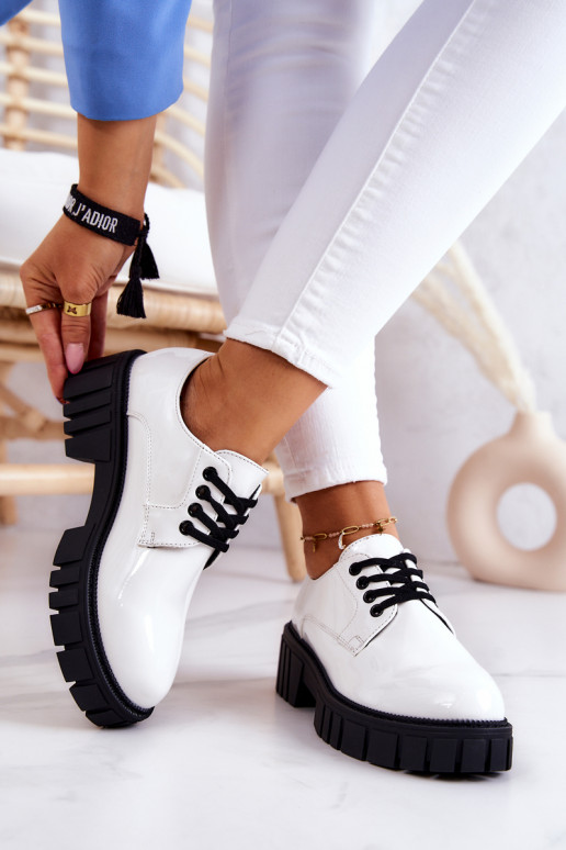 Módne topánky s lakovým efektom La.Fi... Módne topánky s lakovým efektom La.Fi...