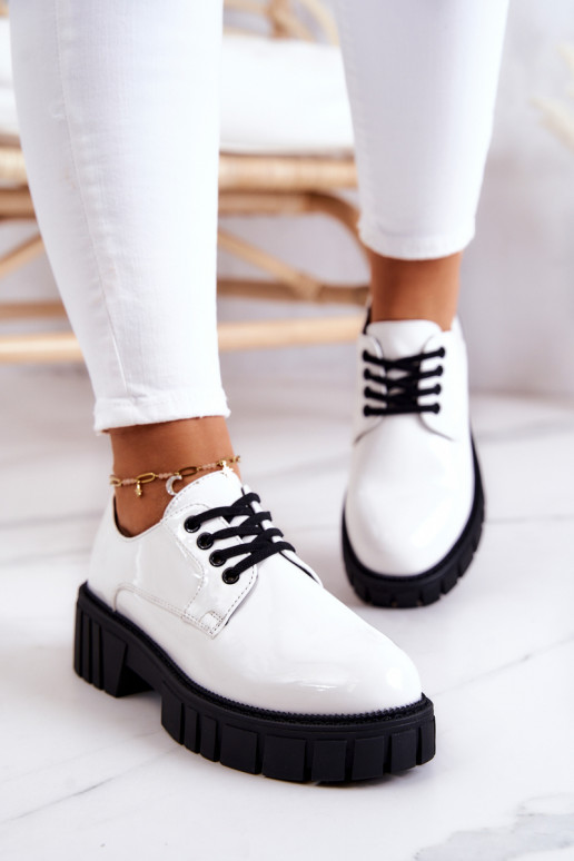 Módne topánky s lakovým efektom La.Fi... Módne topánky s lakovým efektom La.Fi...