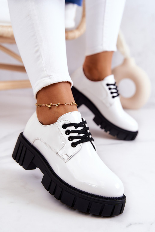 Módne topánky s lakovým efektom La.Fi... Módne topánky s lakovým efektom La.Fi...