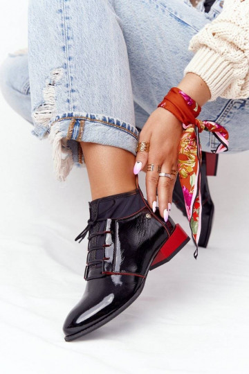 Čižmy čierno-červené 2