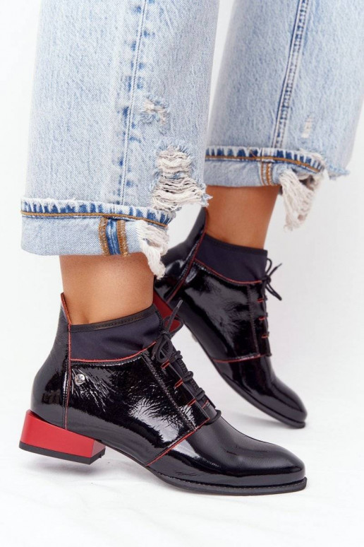 Čižmy čierno-červené Čižmy čierno-červené