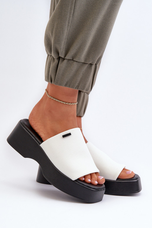 Dámske papuče Big Star bielej farby Dámske papuče Big Star bielej farby