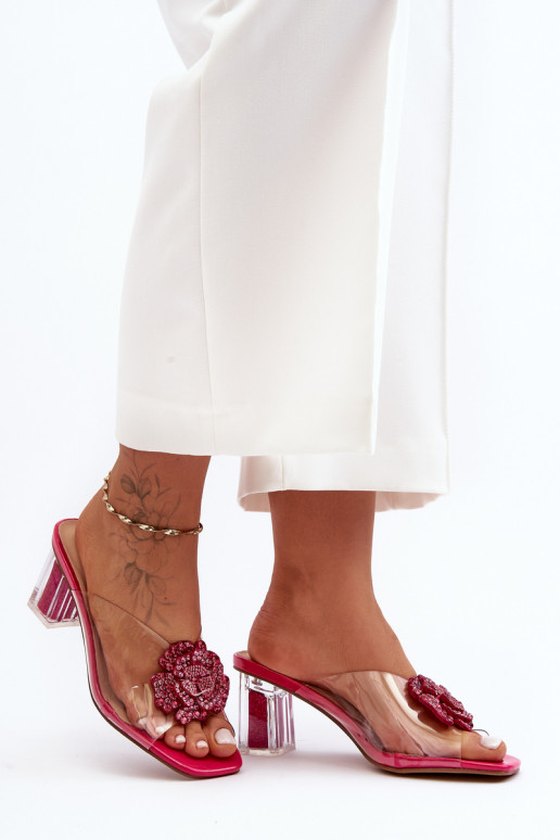 Priehľadné papuče na podpätku s... Priehľadné papuče na podpätku s...