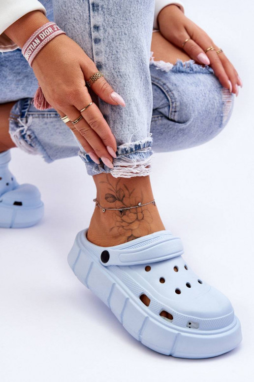 Crocs Beckett šľapky na zvýšenej...