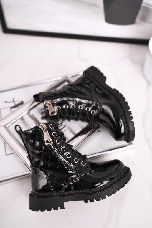 Čierne lakované dámske čižmy Čierne lakované dámske čižmy