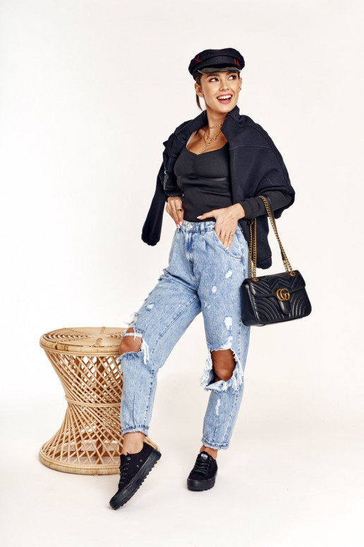 Dámske topánky so širokou podrážkou... Dámske topánky so širokou podrážkou...