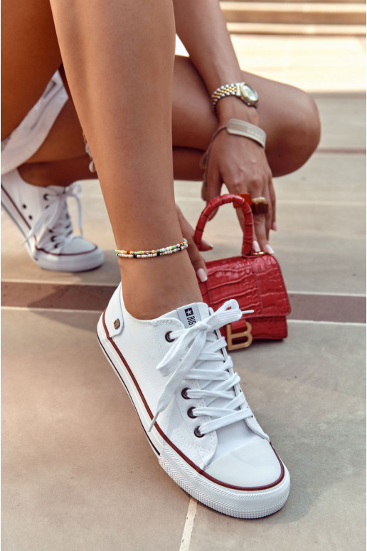 Klasický model plochých topánok Big Star DD274336 bielej farby Klasický model plochých topánok Big Star DD274336 bielej farby