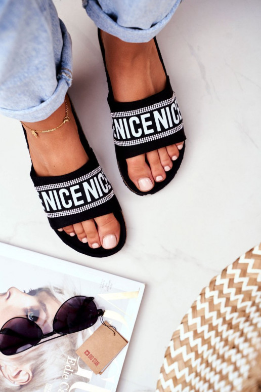 Papuče s trblietavými očami v čiernej farbe Be Nice