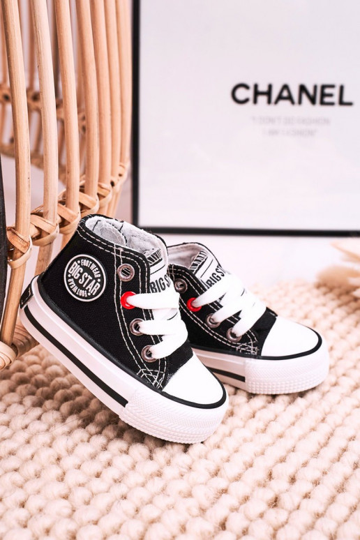 Detská voľnočasová obuv na podrážke so zipsom BIG STAR HH374188 čiernej farby Detská voľnočasová obuv na podrážke so zipsom BIG STAR HH374188 čiernej farby