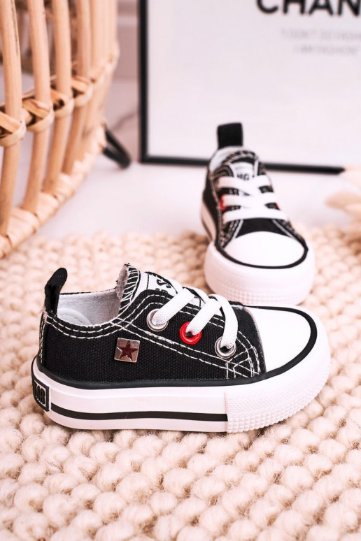 Detský klasický model tenisiek s plochou podrážkou BIG STAR HH374194 čiernej farby Detský klasický model tenisiek s plochou podrážkou BIG STAR HH374194 čiernej farby