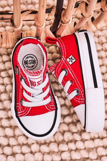 Detský klasický model tenisiek s plochou podrážkou BIG STAR HH374196 červenej farby
