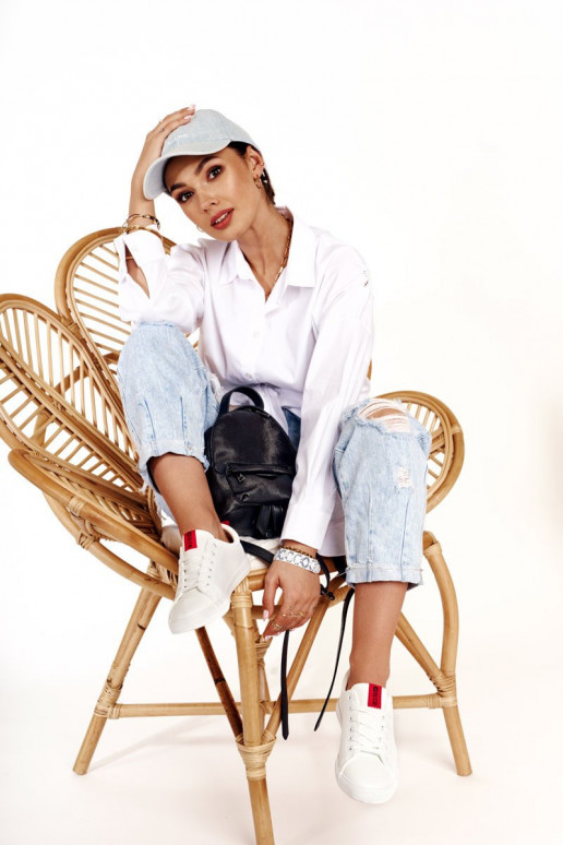 Tenisky z prírodnej kože s ozdobnými pruhmi BIG STAR DD274685 bielej farby